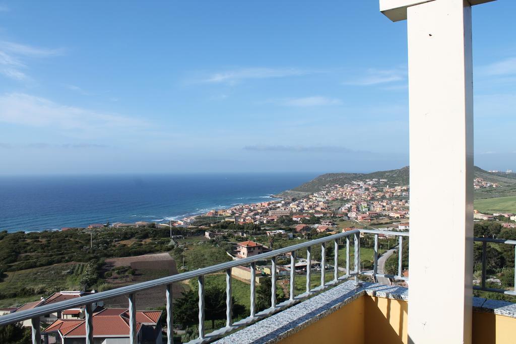 B&B L'Alba Nel Golfo Castelsardo Oda fotoğraf